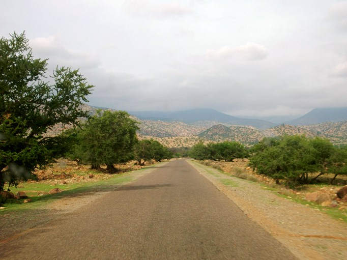 Looking up to the Tizi n'Test as you pass Olad Berhil